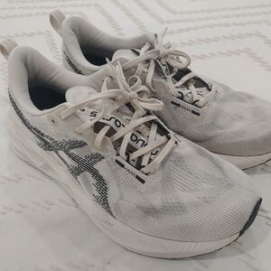 Asics Novablast 5 Men's Size 12 Good Condition CLEANED